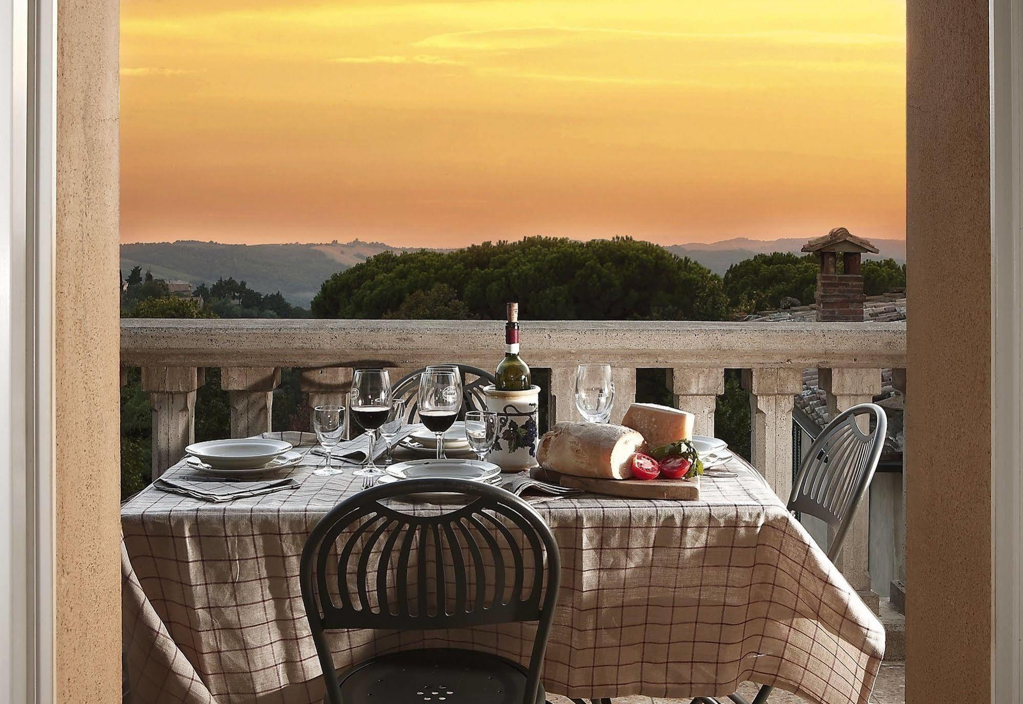 Il Barlanzone Affittacamere Montalcino Eksteriør bilde
